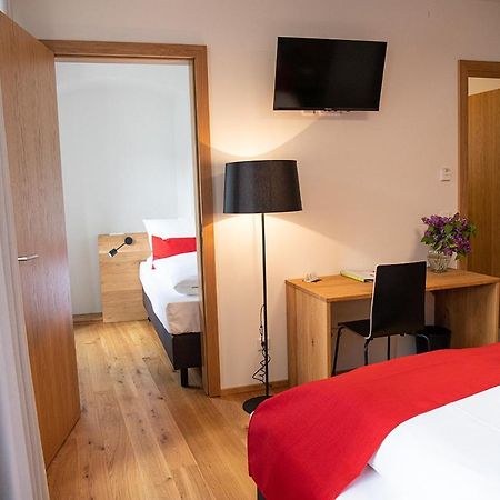 Altstadthotel Brauereigasthof Winkler แบร์คิง ภายนอก รูปภาพ