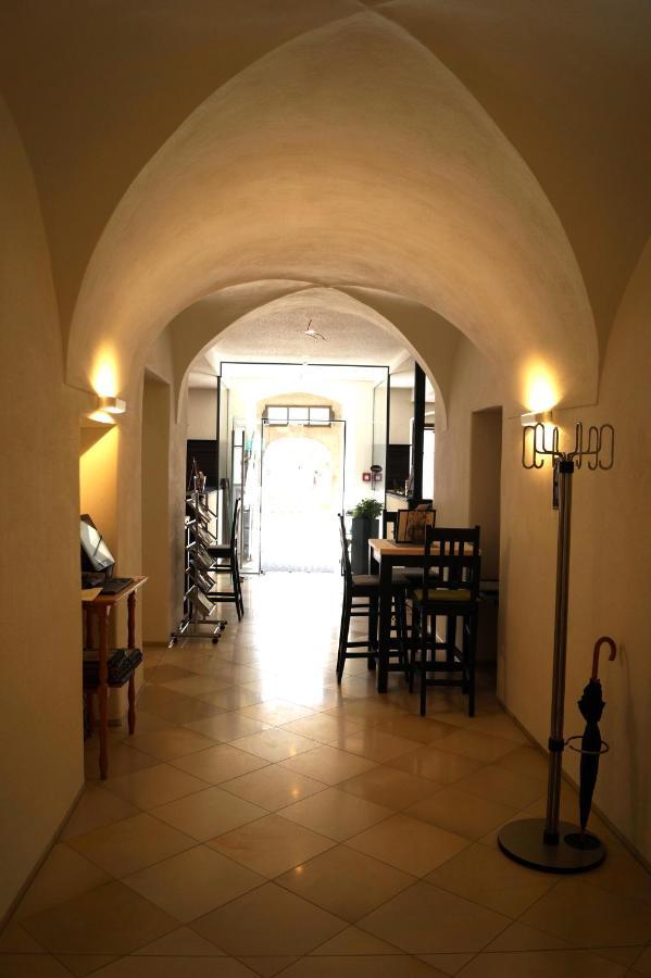 Altstadthotel Brauereigasthof Winkler แบร์คิง ภายนอก รูปภาพ