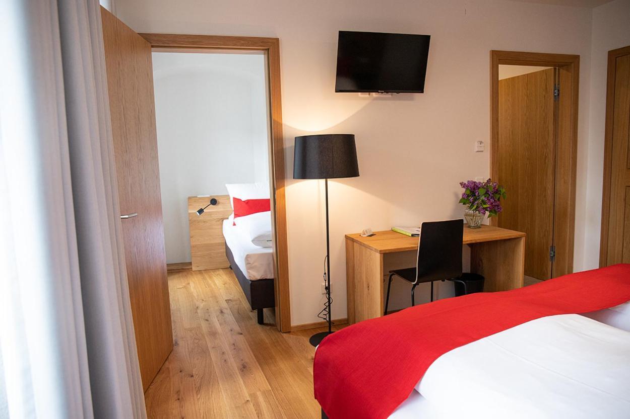 Altstadthotel Brauereigasthof Winkler แบร์คิง ภายนอก รูปภาพ