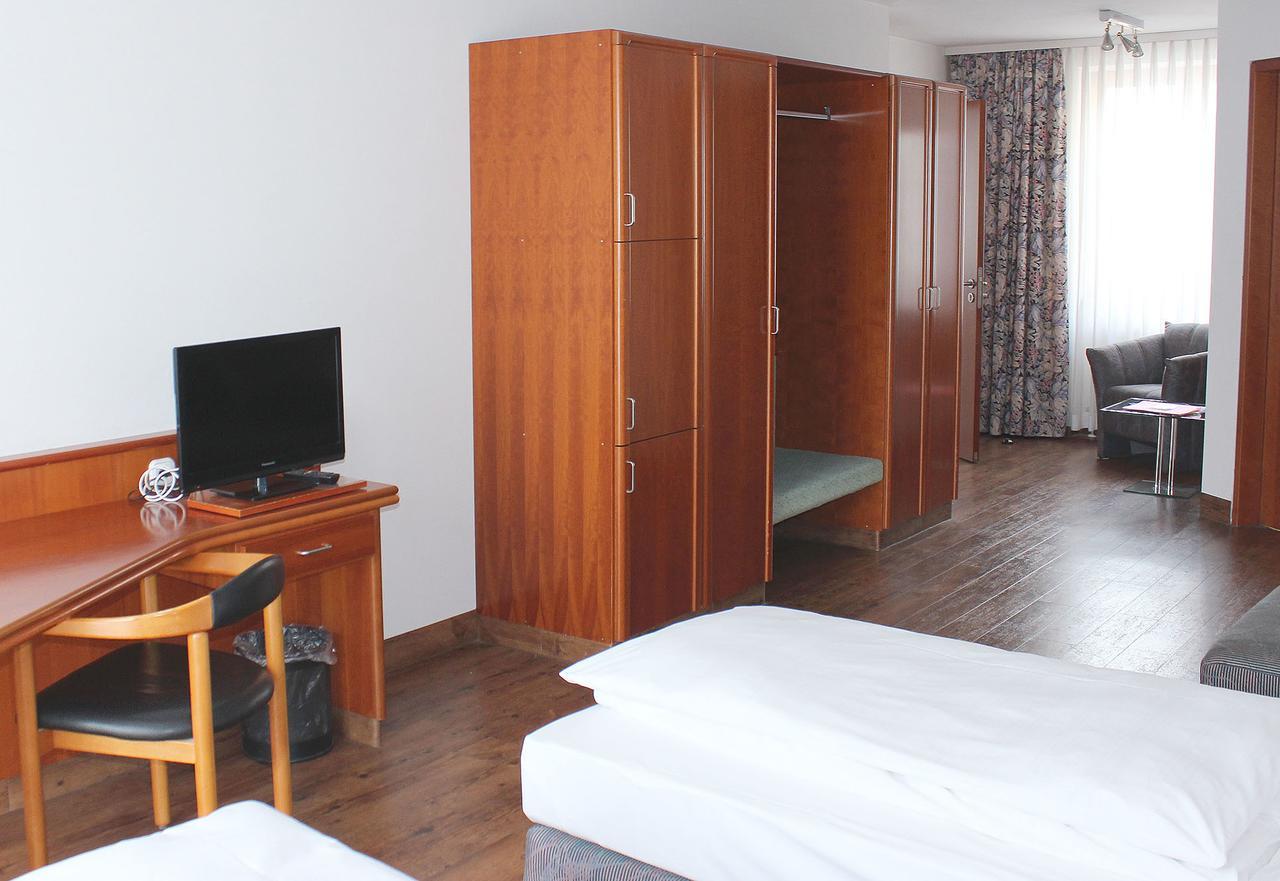 Altstadthotel Brauereigasthof Winkler แบร์คิง ภายนอก รูปภาพ